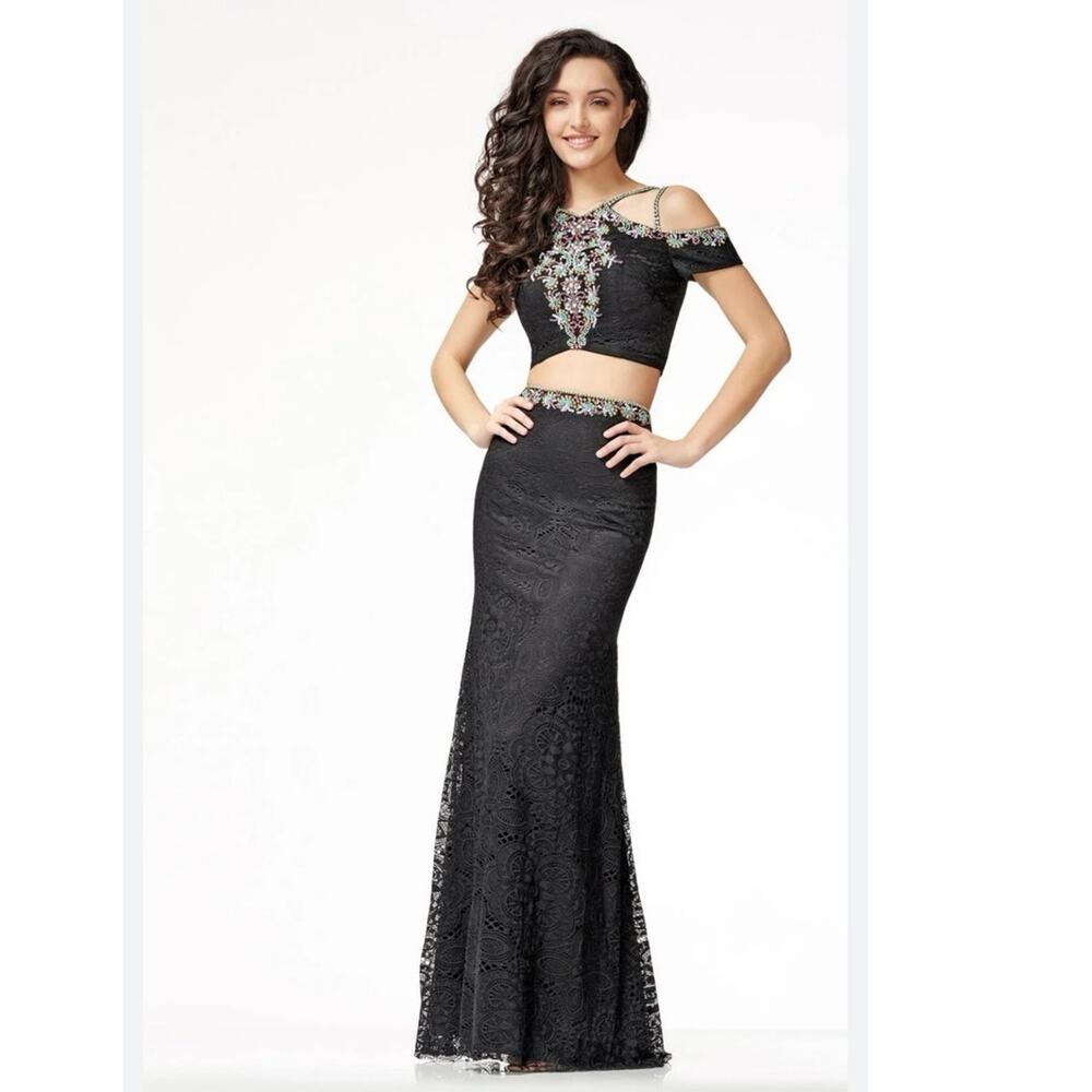 Colette Mon Cheri Two Piece Gown Size 2 Lace Beads Sequins Boho Prom Formal Glam